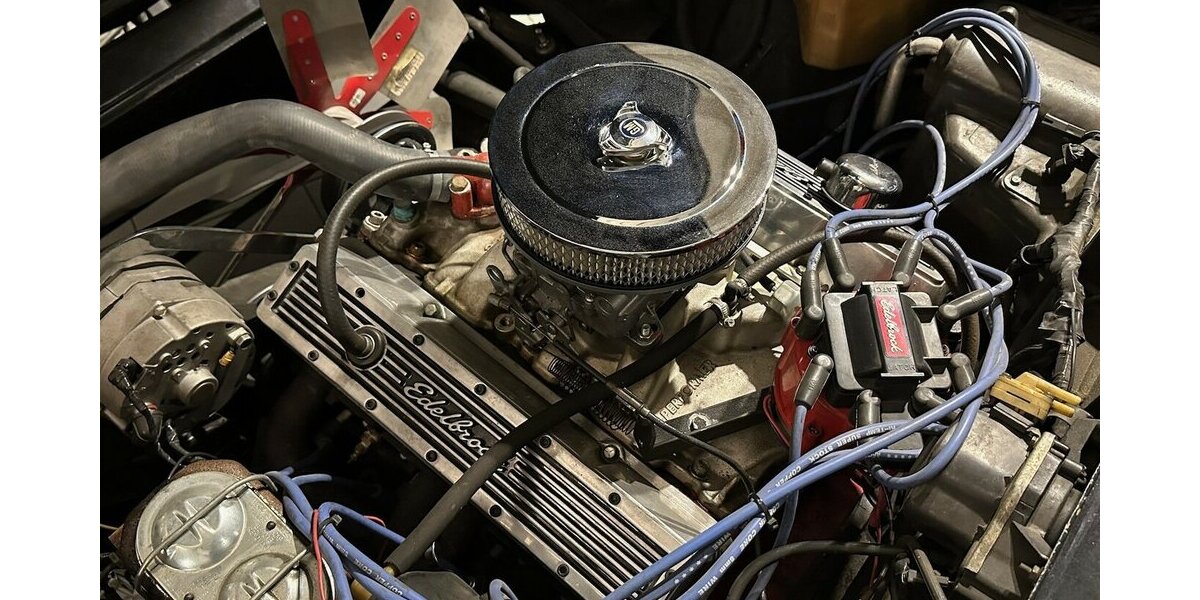 Corvette C3 Stingray 5.7 V8 Targa |Automatik|H-Zulassung| 142.166 km 31.999 &euro; Mainz-Kostheim 55246