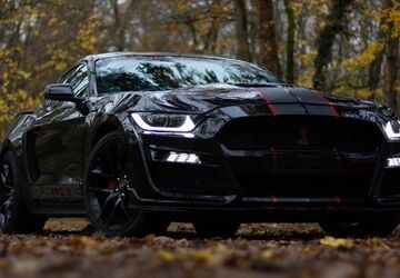 Ford Mustang 99.700 km 25.200 &euro; Mainz 55124