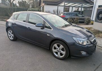 Opel Astra 125.000 km 5.500 &euro; Eltville am Rhein 65346
