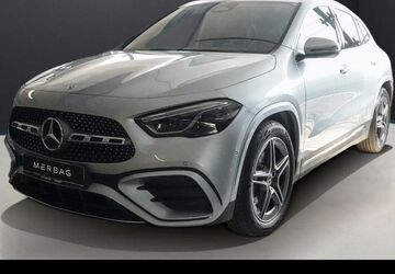 Mercedes-Benz GLA 200 9.300 km 44.890 &euro; Wiesbaden 65189