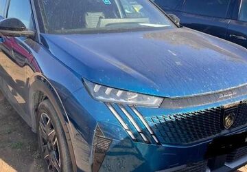 Peugeot 5008 22.531 km 31.980 &euro; Rüsselsheim 65428