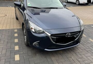 Mazda 2 103.000 km 9.999 &euro; Hattersheim 65795