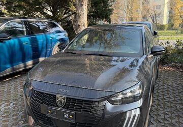 Peugeot 208 31.460 km 18.180 &euro; Rüsselsheim 65428