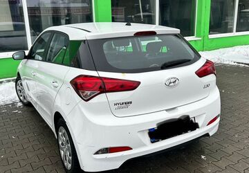 Hyundai i20 118.000 km 5.300 &euro; Aarbergen 65326