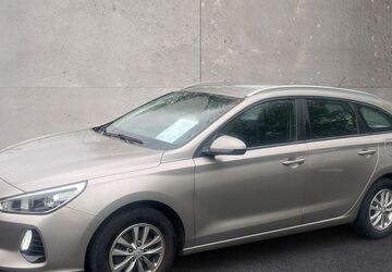 Hyundai i30 45.389 km 17.390 &euro; Groß - Gerau 64521