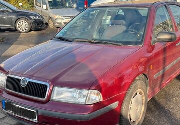 Skoda Octavia 202.600 km 1.000 &euro; HOCHHEIM 65239