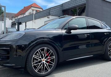 Porsche Cayenne 5.300 km 147.990 &euro; Flörsheim am Main 65439