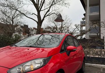 Ford Fiesta 210.000 km 1.700 &euro; Rüsselsheim 65428