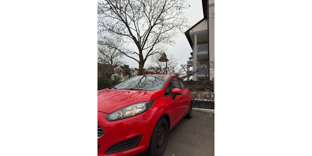 Ford Fiesta 210.000 km 1.700 &euro; Rüsselsheim 65428