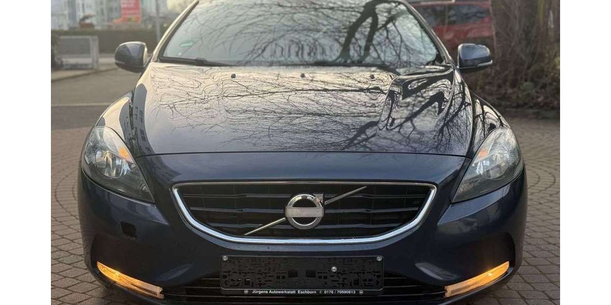Volvo V40 225.000 km 6.100 &euro; Eschborn 65760