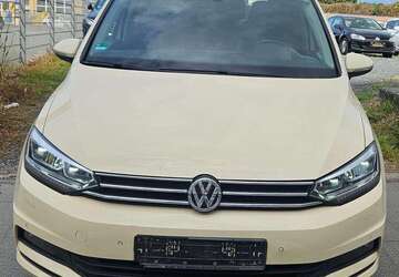 VW Touran 370.000 km 5.799 &euro; Mainz-Kastel 55252