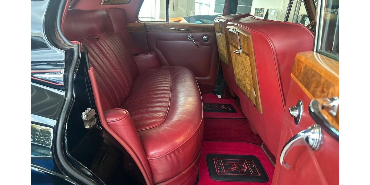 Rolls Royce Silver Cloud III 6.2 |Schwarz-Rot|Classic Data 2| 112.506 km 49.999 &euro; Mainz-Kostheim 55246