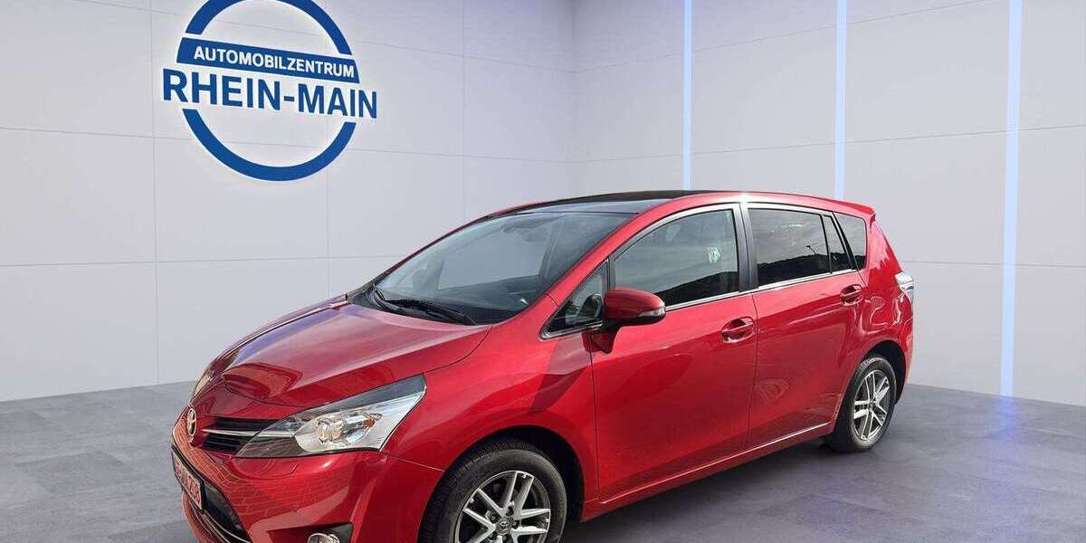 Toyota Verso 126.000 km 12.900 &euro; Nauheim 64569