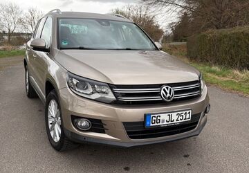 VW Tiguan 198.000 km 9.400 &euro; Rüsselsheim 65428