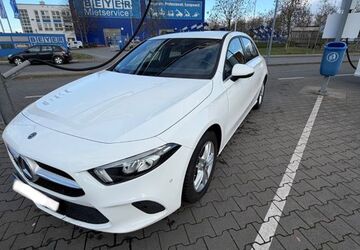 Mercedes-Benz A 180 87.000 km 16.800 &euro; Wiesbaden 65187