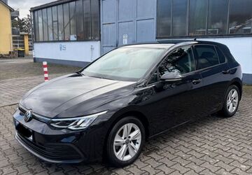VW Golf 125.000 km 18.490 &euro; Oestrich-Winkel 65375