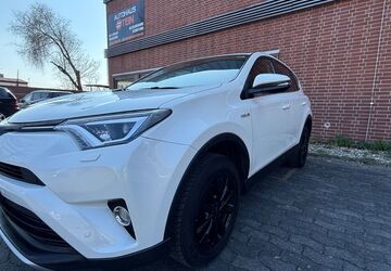 Toyota RAV 4 97.000 km 19.990 &euro; Rüsselsheim am Main 65428