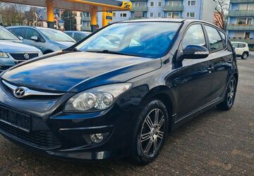 Hyundai i30 87.000 km 5.500 &euro; Wiesbaden 65187