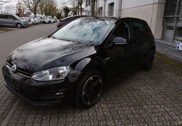 VW Golf 166.000 km 10.900 &euro; Rüsselsheim 65428