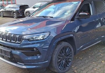 Jeep Compass 74.821 km 20.980 &euro; Rüsselsheim 65428