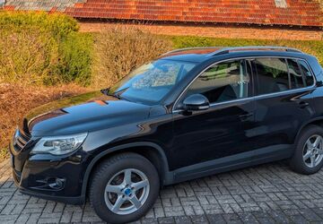 VW Tiguan 200.569 km 6.800 &euro; Waldems-Esch 65529
