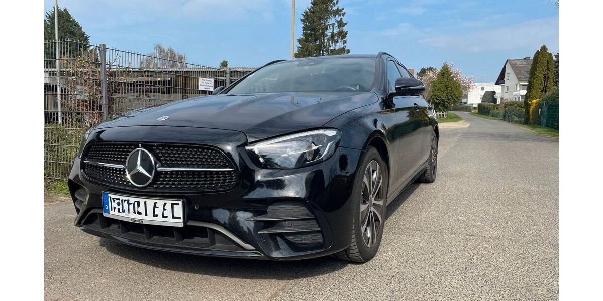 Mercedes-Benz E 300 97.200 km 25.900 &euro; Wiesbaden 65205