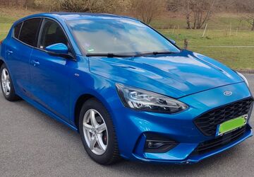 Ford Focus 133.000 km 11.700 &euro; Wiesbaden 65185