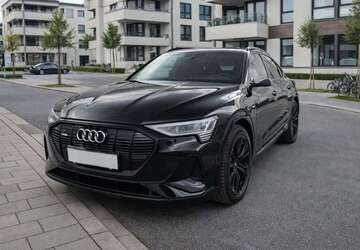 Audi e-tron 75.600 km 38.990 &euro; Wiesbaden 65187
