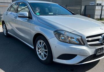 Mercedes-Benz A 180 117.930 km 13.490 &euro; Ginsheim-Gustavsburg 65462