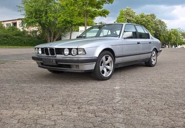 BMW 730 200.000 km 15.999 &euro; Rüsselsheim am Main 65428
