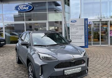 Toyota Yaris Cross 1.450 km 37.490 &euro; Wiesbaden 65203