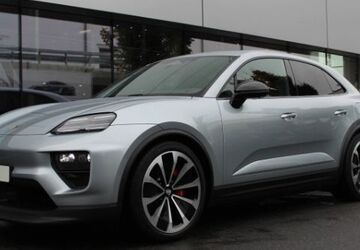 Porsche Macan 14.900 km 96.500 &euro; Wiesbaden 65187