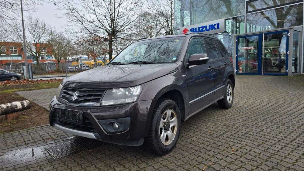 Suzuki Grand Vitara 302.500 km 12.500 &euro; Mainz-Kastel 55252