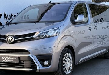 Toyota Proace (Verso) 92.557 km 33.990 &euro; Bischofsheim 65474