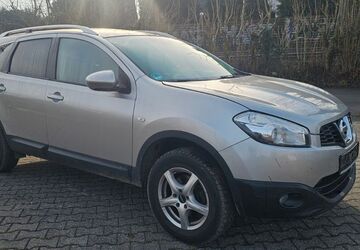 Nissan Qashqai 211.309 km 4.500 &euro; Wiesbaden 65201