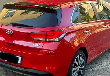 Hyundai i30 159.900 km 8.999 &euro; Wiesbaden 65191