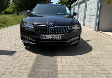 Skoda Superb 156.472 km 17.999 &euro; Wiesbaden 65205