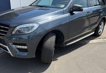 Mercedes-Benz ML 350 172.870 km 17.199 &euro; Sulzbach 65843
