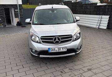 Mercedes-Benz Citan 99.000 km 14.200 &euro; Taunusstein 65232