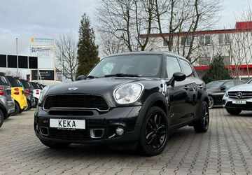 Mini Countryman S (Cooper) 125.000 km 8.990 &euro; Wiesbaden 65187