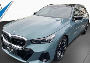 BMW i5 10.606 km 67.750 &euro; Kronberg 61476