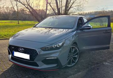 Hyundai i30 140.000 km 16.100 &euro; Hünstetten 65510