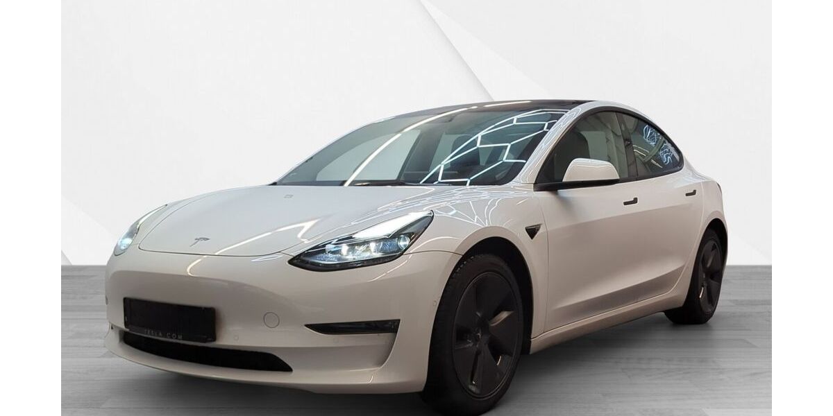 Tesla Model 3 63.302 km 26.445 &euro; Eschborn 65760