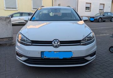 VW Golf 140.000 km 7.600 &euro; Dienheim 55276