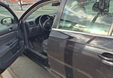 VW Golf 185.000 km 2.400 &euro; Hahnstatten 65623