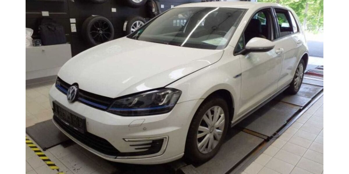 VW Golf 38.043 km 18.290 &euro; Mainz-Kastel (Wiesbaden) 55252