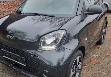 Smart ForTwo 23.500 km 9.890 &euro; Hattersheim 65795