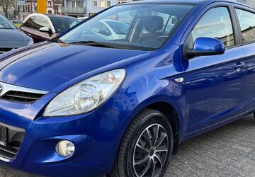 Hyundai i20 83.000 km 6.490 &euro; Wiesbaden 65187