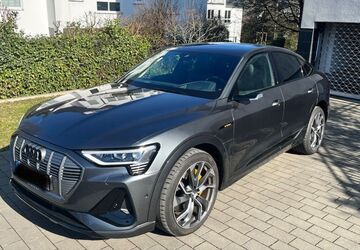 Audi e-tron 46.000 km 41.500 &euro; Wiesbaden 65191