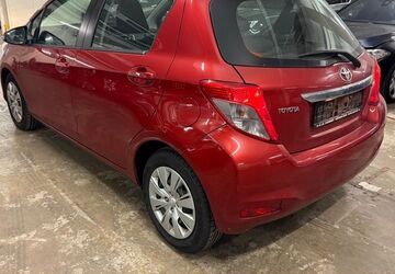 Toyota Yaris 208.400 km 4.780 &euro; Mainz 55129